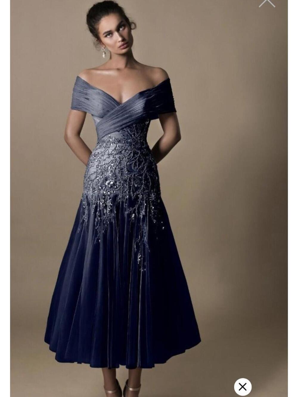 Tarik Ediz Gorgeous Navy Blue  Midi Dress Size 6 NWOT